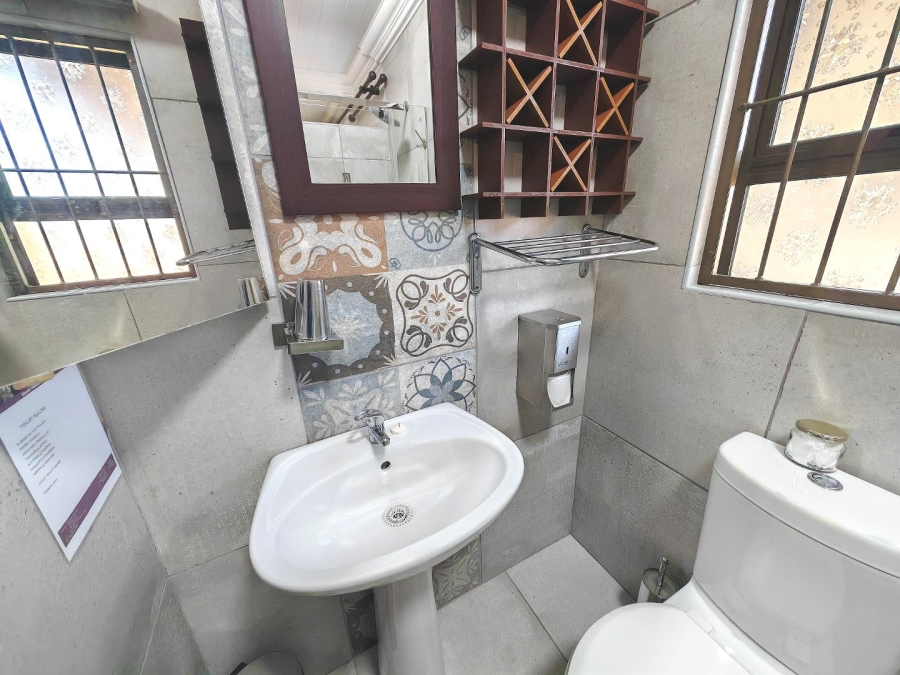 6 Bedroom Property for Sale in Dan Pienaar Free State
